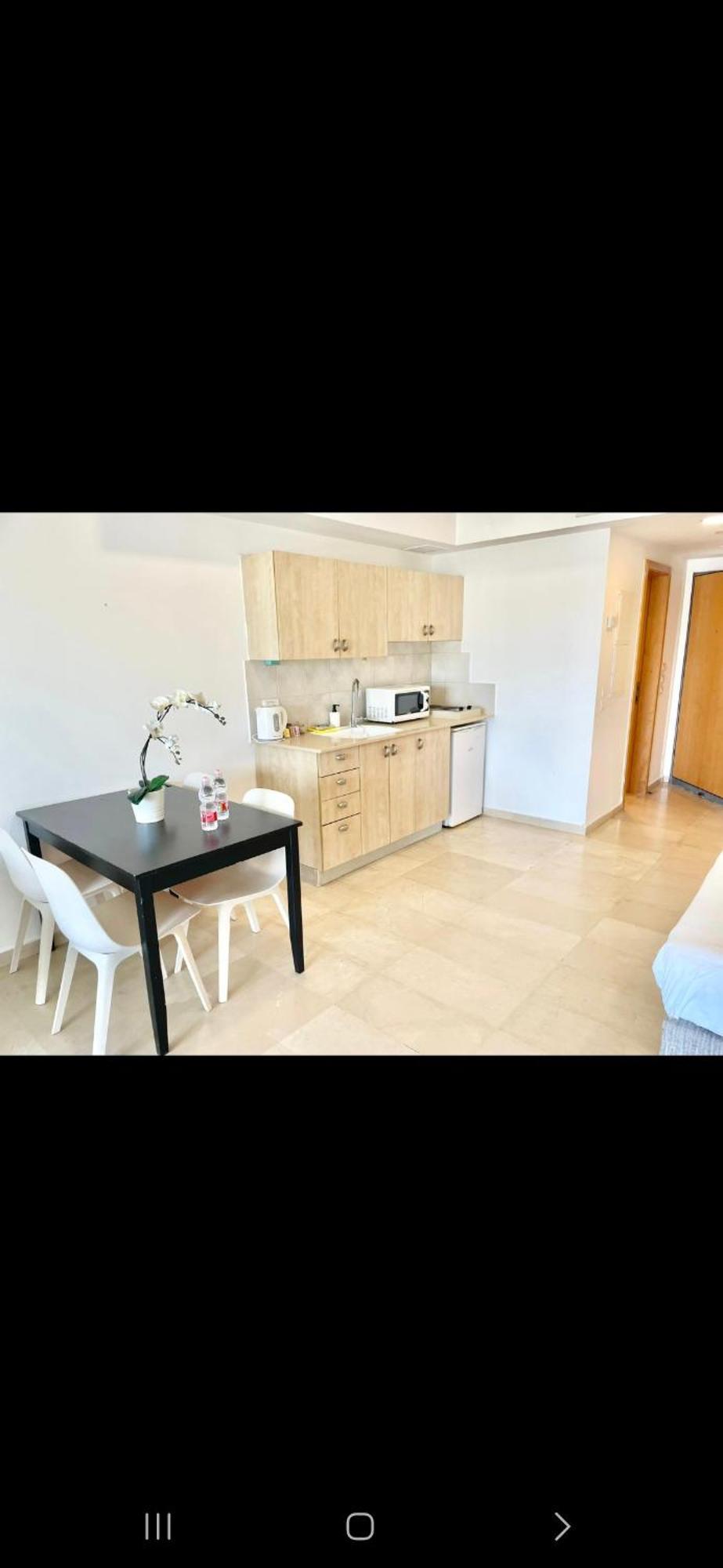 Oceanus Apartment Hotel Herzliya Екстер'єр фото